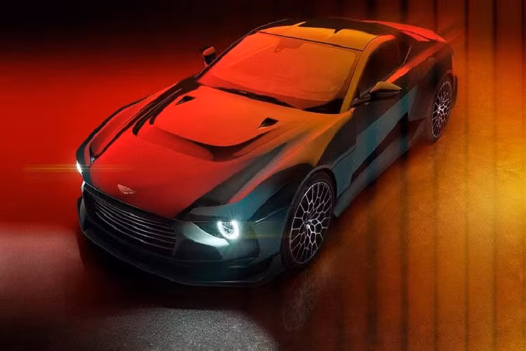 Siêu phẩm giới hạn được trang bị mâm xe có thiết kế dạng tổ ong, kích thước 21inch đi kèm lốp Michelin Pilot Sport S 5 (cỡ lốp 275/35 phía trước và 325/30 phía sau). Aston Martin Valour được cung cấp tới 21 màu ngoại thất và nhiều tùy chọn nâng cấp đến từ bộ phận cá nhân hóa Q. Không gian nội thất của Aston Martin Valour cũng là sự pha trộn giữa tính cổ điển và hiện đại.