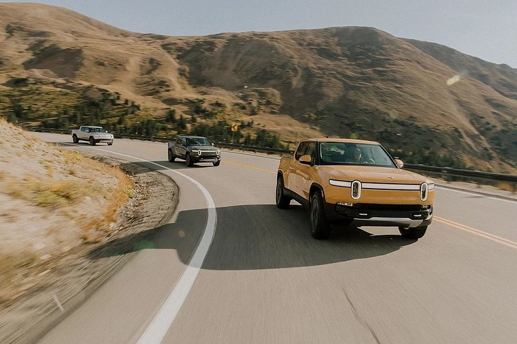 Thời báo phố Wall gần đây đã xuất bản một bài báo cho thấy những khó khăn trong sản xuất của hãng ôtô điện Rivian. Đáng chú ý là công ty khởi nghiệp xe điện Mỹ đang phải chịu lỗ 33.000 USD (khoảng 804 triệu đồng) cho mỗi chiếc xe được bán ra trong quý II/2023.