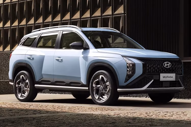 Trong tháng 3/2023 vừa qua, Hyundai đã vén màn mẫu xe concept mang tên Mufasa Adventure tại Trung Quốc. Đây vốn là phiên bản concept của mẫu xe thương mại Hyundai Mufasa 2024 mới dự kiến sẽ chính thức trình làng tại triển lãm Ô tô Thượng Hải 2023 vào ngày 18/4 tới đây.