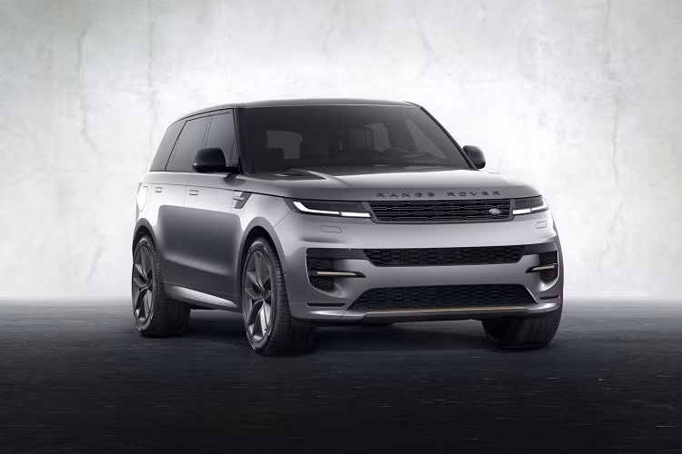  Range Rover Sport 2023 mới sẽ chính thức được giới thiệu đến khách hàng Việt Nam vào ngày 3/3/2023 tới đây. Giá bán khởi điểm của mẫu SUV này là 7,499 tỷ đồng và bản cao cấp nhất có giá lên tới 8,399 tỷ đồng.
