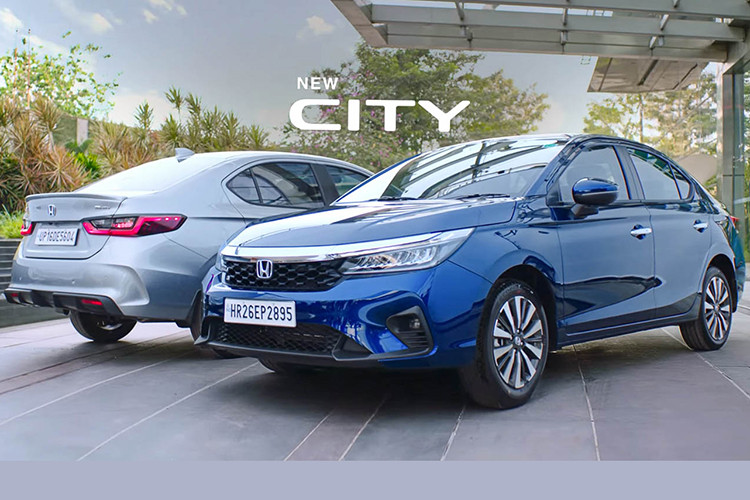 Trong tháng 3/2023 này, Honda City thế hệ hiện tại ở Việt Nam đang được ưu đãi 50% lệ phí trước bạ. Ngoài ra, các đại lý còn chạy chương trình giảm giá tiền mặt, tặng gói phụ kiện chính hãng và bảo hiểm thân vỏ cho khách mua mẫu xe này.