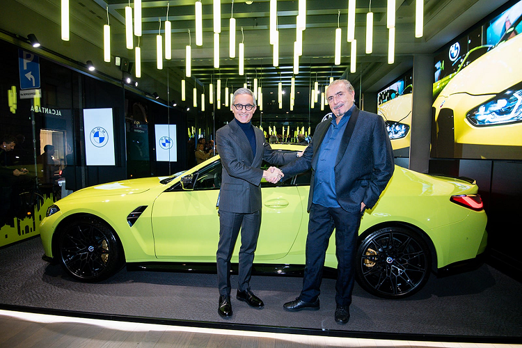 Thương hiệu BMW đã đạt được thành công lớn trong những năm gần đây nhờ lập trường thân thiện với môi trường và thực tế là vật liệu sang trọng nhưng bền bỉ.