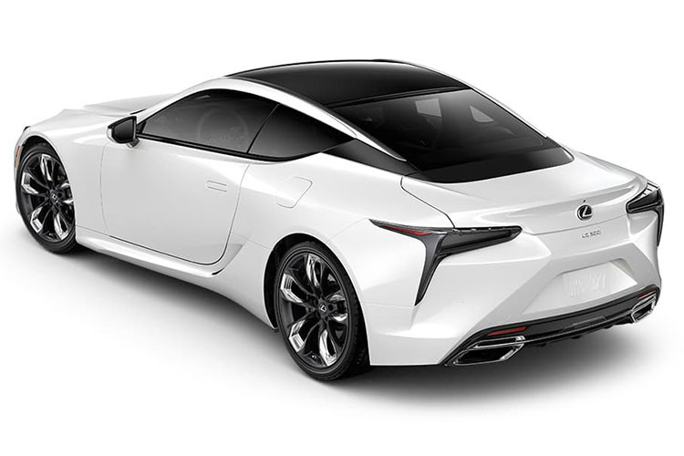 Điểm nhấn của mẫu coupe hạng sang Lexus LC500 phiên bản Inspiration Series 2024 là tông màu sơn trắng Polar Surge Satin ở ngoại thất, cùng các chi tiết đen bóng đậm chất sang trọng.