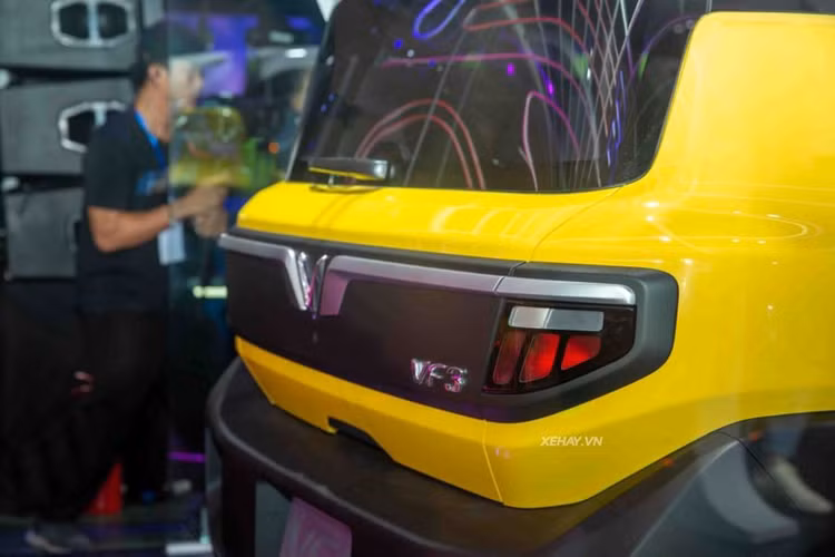 Vị chuyên gia này mô tả rằng tại sự kiện gặp gỡ các đại lý, khoảng 100 người có mặt đều chung quan điểm rằng họ muốn VF3 cho thị trường Mỹ: "Họ thích toàn bộ dải sản phẩm nhưng riêng với VF3, tôi phải nói thật, có gần 100% phản hồi. Họ thực sự thích VF3 và lý do có lẽ là mức giá dưới 20.000 USD".