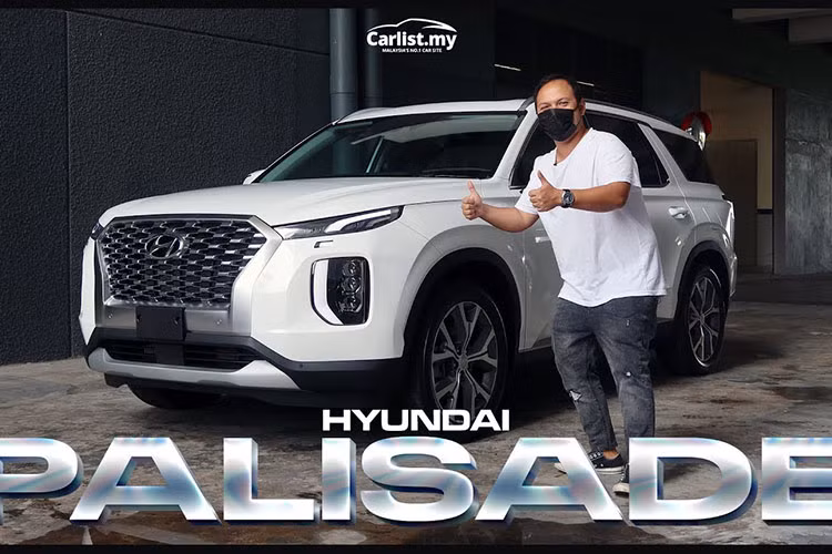 Giá xe Hyundai Palisade 2023 cho bốn phiên bản lần lượt như sau: Palisade Executive 2.2L 8 chỗ: 368.888 RM (2,02 tỷ đồng); Palisade Executive 3.8L 8 chỗ: 378.888 RM (2,07 tỷ đồng); Palisade Luxury 2.2L 7 chỗ: 389.888 RM (2,13 tỷ đồng); Palisade Luxury 3.8L 7 chỗ: 399.888 RM (2,19 tỷ đồng)