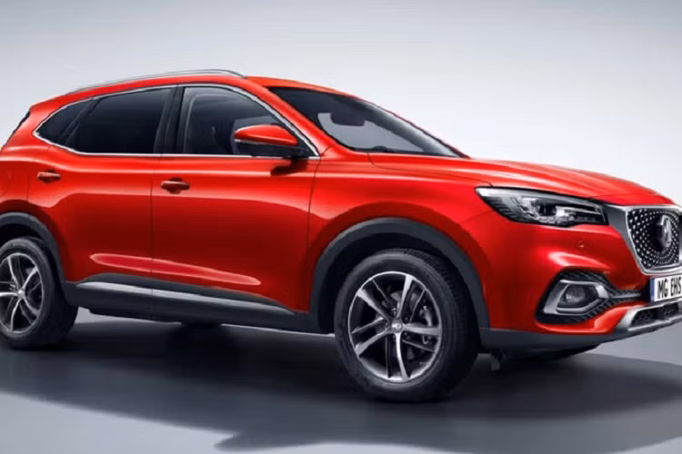 Khi về Việt Nam, MG HS 2023 có thể sẽ bị cắt bớt trang bị so với xe ở Thái Lan để đảm bảo giá bán cạnh tranh. Nhiều khả năng mẫu SUV cỡ C này tại Việt Nam sẽ chỉ có động cơ xăng 1.5L. Hiện giá xe MG HS 2023 tại Việt Nam chưa được hé lộ. Trong khi đó, tại Thái Lan, xe có giá từ 939.000 - 1.379.000 Baht (khoảng 644 - 946 triệu đồng).