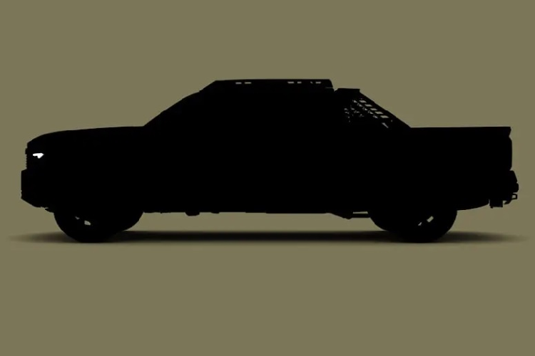 Phần đầu xe có một vài chi tiết nhô ra rất ngắn và tấm chắn được định hướng theo chiều dọc. Hình dạng của đèn chạy ban ngày LED cũng có thể hình dung ít nhiều từ góc ngang. Vì sử dụng khung gầm TNGA-F của Toyota nên kích thước xe có thể sẽ gia tăng đôi chút.