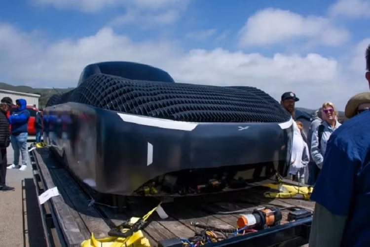 Theo Alef, chiếc xe bay Model A eVTOL 2024 này có phạm vi di chuyển trên mặt đất lên tới 321 km và có thể bay 177 km. Mặc dù Model A chưa được ấn định chính xác thời gian ra mắt nhưng độ hot của nó đã được chứng minh khi nhiều người đang sẵn sàng chờ đợi từ bây giờ để có cơ hội sở hữu.