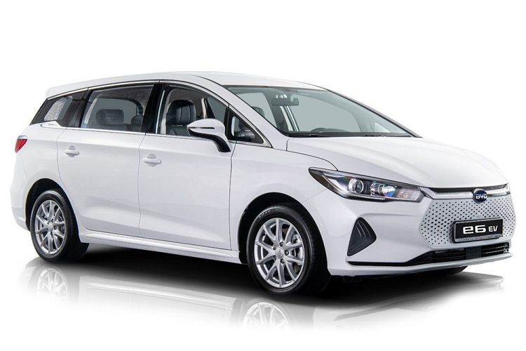 “Soi” MPV thuan dien BYD e6 2023 tu 784 trieu dong tai Dong Nam A