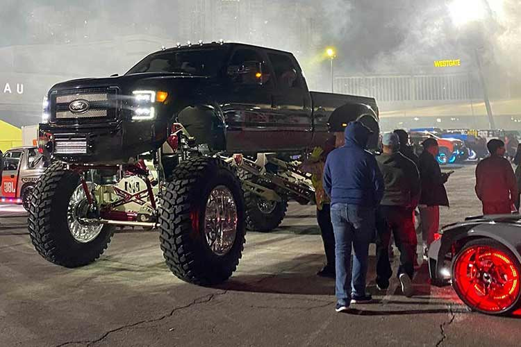 Đến nay, SEMA có 7.144 thành viên trên toàn thế giới, tập hợp các nhà sản xuất ô tô, các hãng cung cấp phụ tùng thiết bị, các nhà sản xuất OEM, đại lý ô tô, nhà phân phối các thiết bị chuyên dụng, các hãng độ,…