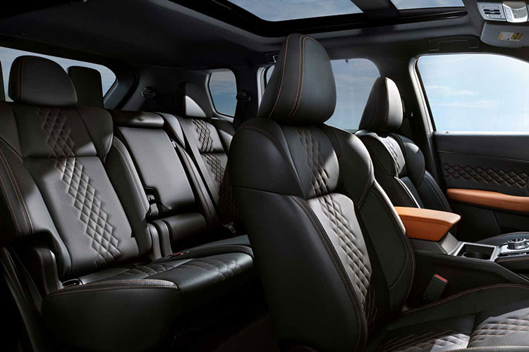 Điều đó nghe có vẻ không nhiều trong thế giới SUV hiệu suất cao hiện tại nhưng nó cũng ngang ngửa với các biến thể hàng đầu trước đây của Lancer Evolution. Ngoài ra, mẫu xe này có thể sẽ có cùng gói pin 20 kWh như phiên bản tiêu chuẩn.