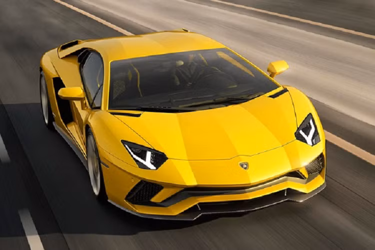 iSeeCars đã tiến hành cuộc khảo sát với hơn 1,6 triệu xe cũ từ đời 2020 bán ra tại Mỹ trong thời gian 8/2022 - 5/2023. Theo đó, kết quả khảo sát của iSeeCars cho thấy, ôtô màu vàng giữ giá nhất và mang lại giá trị bán lại cao nhất dù sau 3 năm sử dụng.