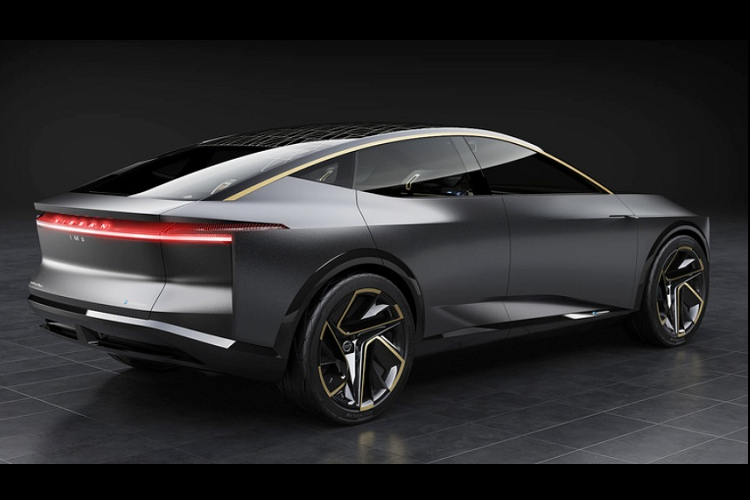 Ở thế hệ mới, thiết kế của xe sẽ mang hơi hướng hiện đại, bắt mắt của concept IMs (2019). Do được phát triển trên cùng một nền tảng nên nhiều khả năng hệ truyền động của Nissan Maxima cũng sẽ giống Ariya.