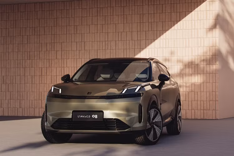 Như vậy, thông tin cuối cùng liên quan đến chiếc Lynk &amp; Co 08 sẽ là giá bán, nó sẽ sớm được Geely tung ra trong thời gian sắp tới.
