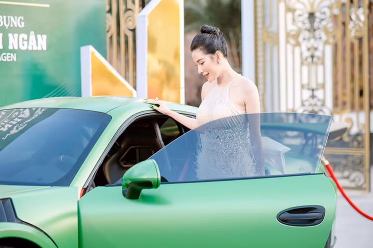 Nu dai gia Ca Mau tau Porsche 911 GT3 RS 991.1 hon 17 ty dong-Hinh-3