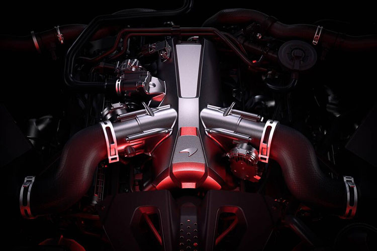 McLaren cũng cải thiện hệ thống nâng cầu trước, giúp xe có thể di chuyển qua địa hình khó khăn. Thời gian nâng gầm được rút ngắn từ 10 giây xuống còn 4 giây.