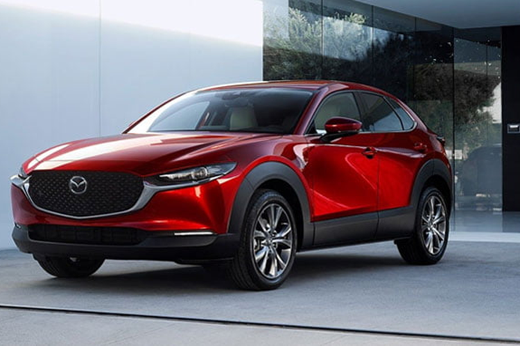 Bản 1.5L Premium tăng 8 triệu đồng. Giá xe Mazda CX-3 hiện tại đang dao động từ 524 - 644 triệu đồng. Ngày 11/12, Mazda Việt Nam cũng cập nhật giá bán mới của CX-30 với mức tăng 25 triệu đồng ở cả hai phiên bản.