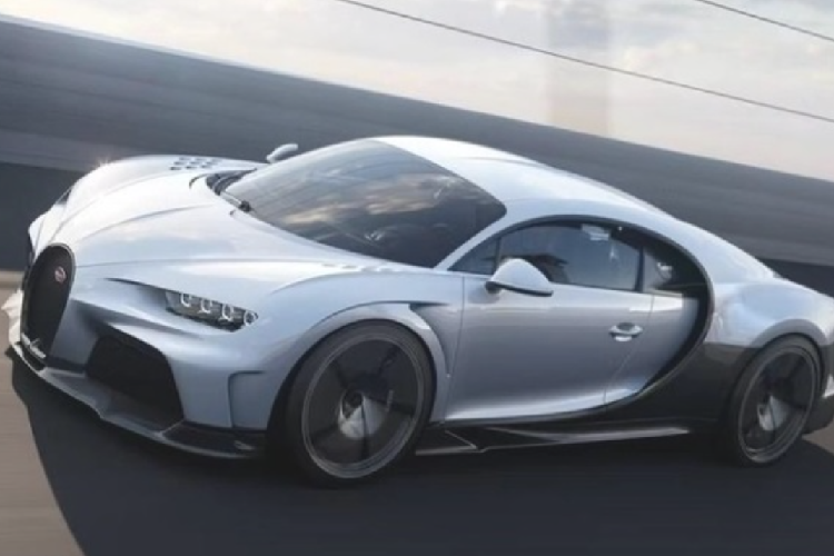 Theo một kênh YouTube tính toán, siêu xe đắt đỏ này có giá khoảng 3 triệu USD (khoảng hơn 70 tỷ đồng) khi mua mới. Nếu người dùng sử dụng cẩn thận, hết sức giữ gìn, trong 10 năm đầu, chiếc xe sẽ tiêu tốn khoảng 100.000 USD (khoảng 2,4 tỷ đồng). Con số có lẽ là ngoài tầm với của nhiều chủ xe "cỏ" nhưng với giới chơi siêu xe có lẽ chỉ là số lẻ.