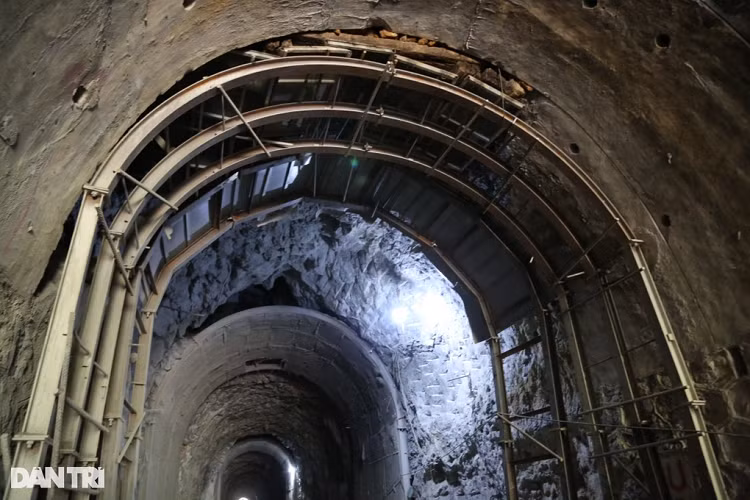 Quảng Bình lên phương án ứng phó những hầm đường sắt trăm năm tuổi - Hình 3 Quang Binh len phuong an ung pho nhung ham duong sat tram nam tuoi-Hinh-3