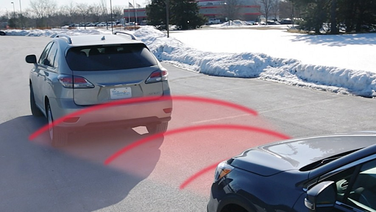 Top cong nghe an toan can trang bi cho oto hien dai ngay nay-Hinh-2