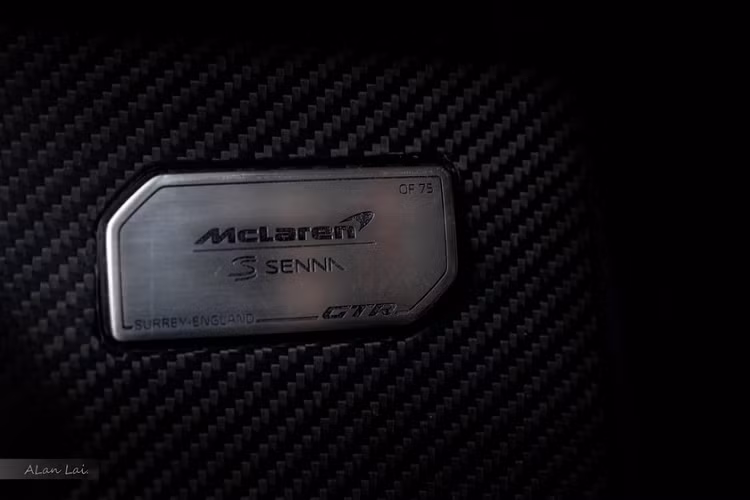 Tại Triển lãm ô tô Geneva 2018, hãng xe McLaren đã tiết lộ phiên bản xe concept của Senna chỉ dành cho đường đua có tên là Senna GTR, đã nhận được sự quan tâm rất lớn với các VIP cũng như khách hàng tham quan tại sự kiện này.