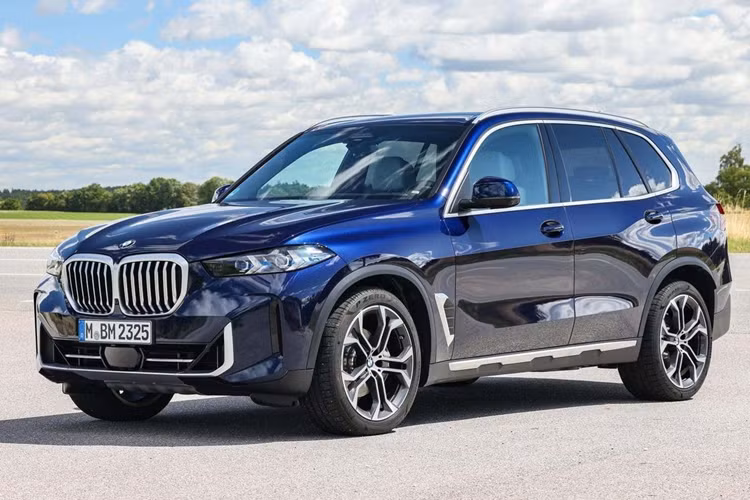  5. BMW X5 – 82 điểm Đây là mẫu crossover hạng sang cỡ trung đáng tin cậy nhất phân khúc, điều bất ngờ thú vị bởi các mẫu xe hạng sang của Đức thường bị cho là hay hỏng vặt.