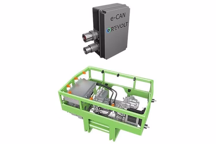 Chưa hết, giá đổi xe xăng thành ôtô điện cũng chỉ dao động từ 12.000 đến 15.000 euro (300 - 400 triệu đồng) là người dùng có thể sở hữu một chiếc xe mang ngoại thất như xe xăng nhưng lại dùng hệ truyền động điện.