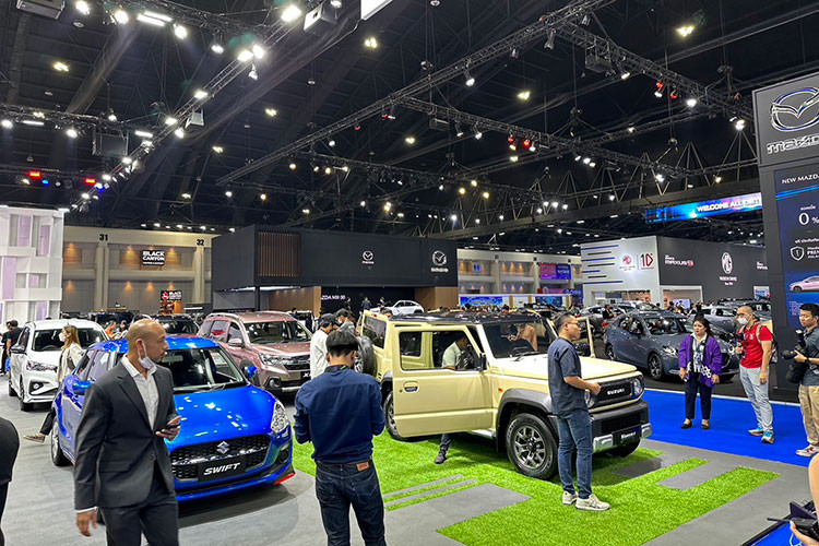 Suzuki Jimny 2023 sap ve Viet Nam hon 1,2 ty dong tai Thai Lan