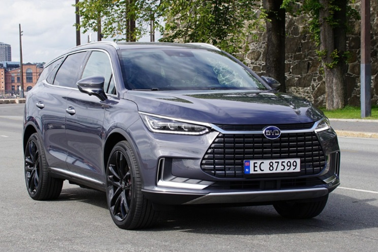 Theo một số báo cáo cho thấy, các quốc gia không nỗ lực thúc đẩy phát triển xe điện không chỉ gây ảnh hưởng đến môi trường mà tài chính của quốc gia đó cũng gặp nhiều tổn hại.