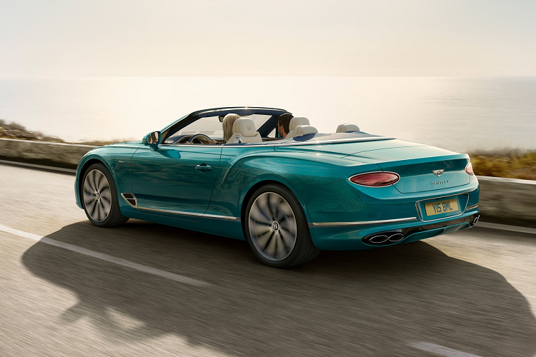 Hiện tại, mức giá xe Bentley Continental GT và Flying Spur 2024 chưa được công bố chính thức. Tại Việt Nam, Bentley chính hãng đang phân phối các dòng xe Bentayga, Flying Spur, Continental GT và GTC.