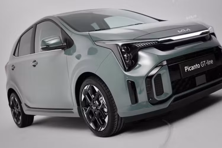 Hình ảnh rò rỉ về thiết kế của Kia Morning 2024 mới (còn có tên gọi là Picanto) vừa được đăng tải trên trang Drive của Úc. Đây là phiên bản nâng cấp giữa vòng đời (facelift) lần thứ 2 của Kia Morning thế hệ thứ 3 đã ra mắt từ năm 2017. Theo một số nguồn tin, mẫu xe đô thị này sẽ chính thức được giới thiệu tới khách hàng vào cuối tháng này.