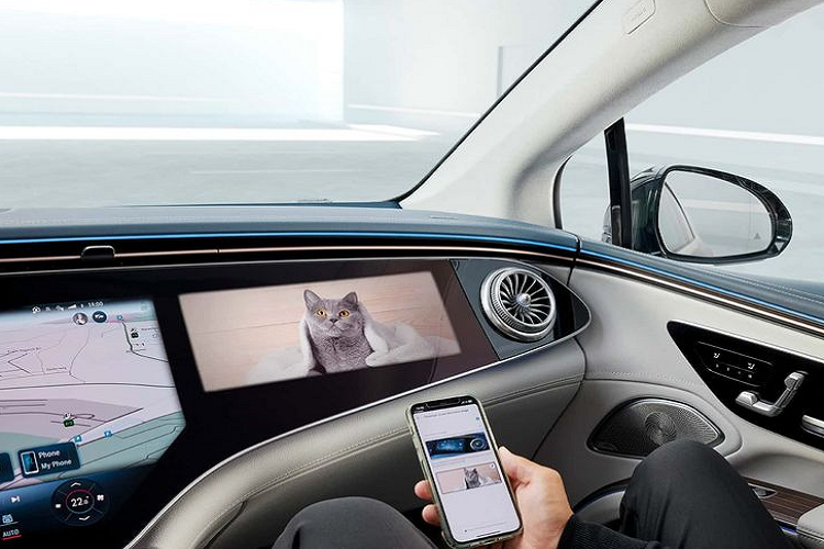 Được hỗ trợ bởi Apple Music, Dolby Atmos cung cấp cho người dùng một hệ thống âm thanh 360 độ, giúp mang lại một hiệu ứng âm thanh sống động và chân thật nhất từ mọi hướng.