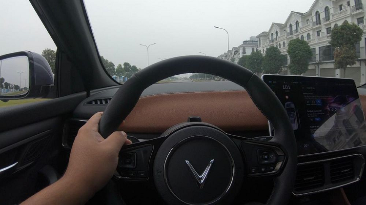 VinFast thong bao khac phuc loi dieu hoa kem mat tren VF 8-Hinh-2