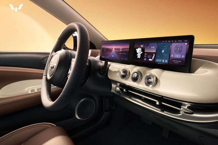 Hiện tại, khá nhiều nhà sản xuất ôtô Trung Quốc cung cấp loại nệm này cho việc cắm trại hay các mục đích khác. Wuling thậm chí còn cung cấp một bộ gối nhỏ và radio để tạo sự thoải mái trong bầu không khí riêng tư của 2 người.