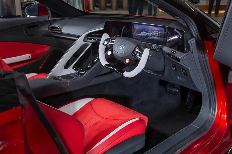 Dưk tính, mẫu xe thể thao điện MG Cyberster 2024 hoàn toàn mới này sẽ chính thức bán ra tại thị trường Vương quốc Anh và sau đó là Châu Âu vào mùa hè năm 2024... và một số thị trường tiềm năng khác.