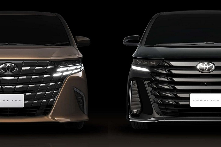 Thứ hai là hệ truyền động hybrid với máy xăng Dynamic Force 4 xi-lanh có mã A25A-FXS, dung tích 2.5L, hút khí tự nhiên, sản sinh công suất tối đa 188 mã lực tại tua máy 6.000 vòng/phút và mô-men xoắn cực đại 236 Nm tại dải tua máy 4.300 - 4.500 vòng/phút. Động cơ đi kèm với mô-tơ điện 5NM mạnh 180 mã lực và 270 Nm nằm trên cầu trước cùng hộp số e-CVT. Tổng cộng, xe có công suất tối đa 247 mã lực và hệ dẫn động cầu trước.