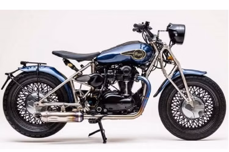 Cho đến ngày nay, mẫu ZS 800 sẽ là mẫu được sản xuất giới hạn chỉ còn 28 chiếc trên thế giới. Mức giá xe Praga ZS 800 2023 là 86,000 bảng Anh (khoảng 104.292 USD - tương đương 2.459.727.000 đồng). Việc vận chuyển chiếc ZS 800 dự kiến sẽ diễn ra vào giữa năm 2023 với mẫu đầu tiên sẽ tới khách hàng ở Dubai.