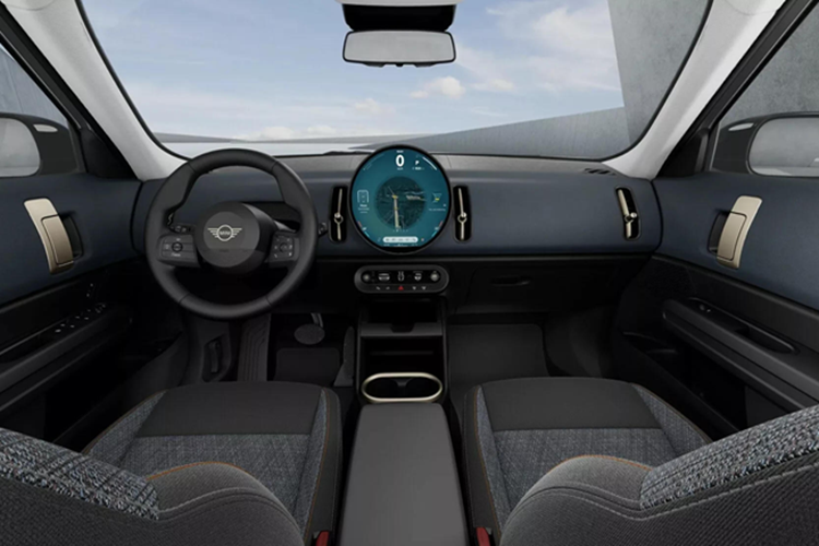 Thiết lập này cho phép chiếc crossover tăng tốc 0-100 km/h trong 8,3 giây, trước khi đạt tốc độ tối đa 212 km/h. Mẫu xe này có mức tiêu thụ nhiên liệu hỗn hợp 6,1 lít/100 km.