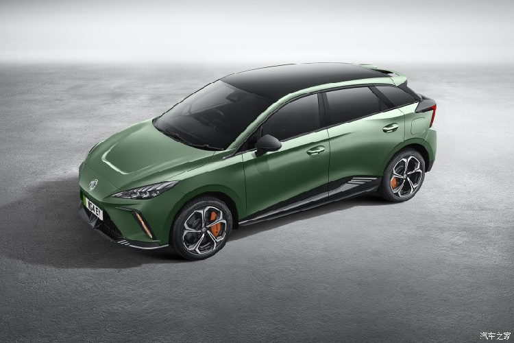 Khi mà người tiêu dùng trong nước còn đang chờ đợi sự xuất hiện của MG4 Electric 2023 mới, hãng xe có xuất xứ từ Anh quốc vừa mới công bố hình ảnh chính thức của MG4 XPower, có thể xem là phiên bản hiệu suất cao cho dòng xe điện này, MG cho biết, MG4 XPower sẽ được ra mắt tại Goodwood Festival of Speed năm nay.