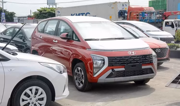 Viet Nam nhap khau gan 115.000 oto, xe Indonesia gia re nhat-Hinh-2