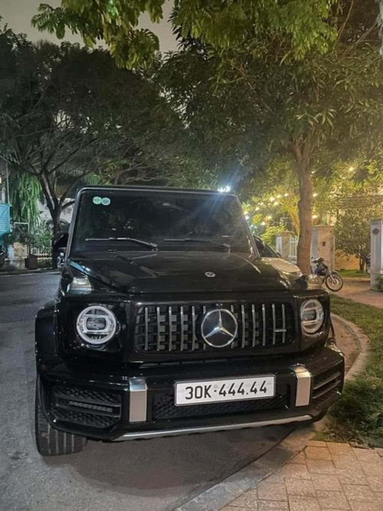 Trung dau gia bien so 30K-444.44, chu nhan sang tay lai hon 700 trieu