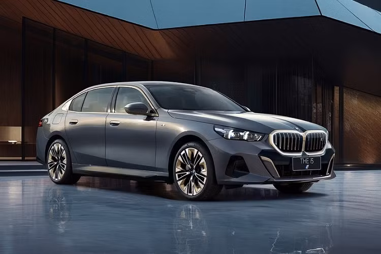 BMW 5-Series 2024 ban 