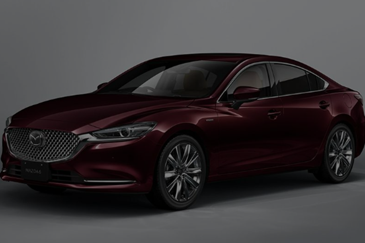 Giá xe Mazda6 20th Anniversary Edition ở thị trường Thái Lan vẫn chưa được công bố cụ thể. Chỉ biết rằng, xe sẽ có giá khoảng 2,3 triệu Baht (tương đương 1,605 tỷ đồng). Có thể thấy mẫu sedan hạng D này ở Thái Lan có giá khá cao so với xe đang bán tại Việt Nam.
