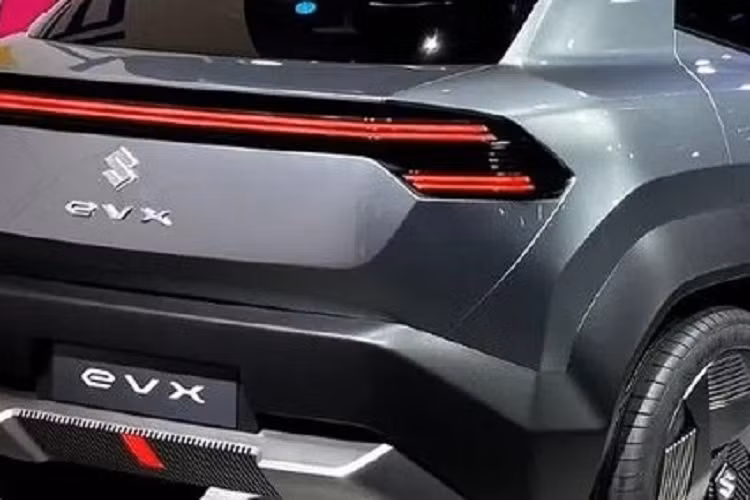 Hãng Suzuki gọi mẫu SUV điện này là xe chiến lược toàn cầu. Vì vậy, phiên bản thương mại của Suzuki eVX sẽ được lắp ráp tại nhà máy ở bang Gujarat để phục vụ thị trường Ấn Độ và một số thị trường xuất khẩu từ năm 2025. Trước đó, hãng Suzuki cũng đã cam kết sẽ đầu tư 100 tỷ Rupee (khoảng 1,2 tỷ USD) cho nhà máy sản xuất ô tô điện tại Ấn Độ.