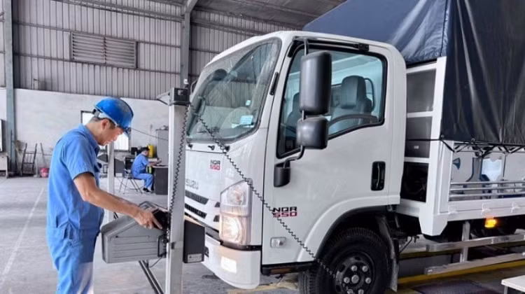 Nhung quy dinh moi ve hoc lai xe, dang kiem oto tu nam 2023-Hinh-2