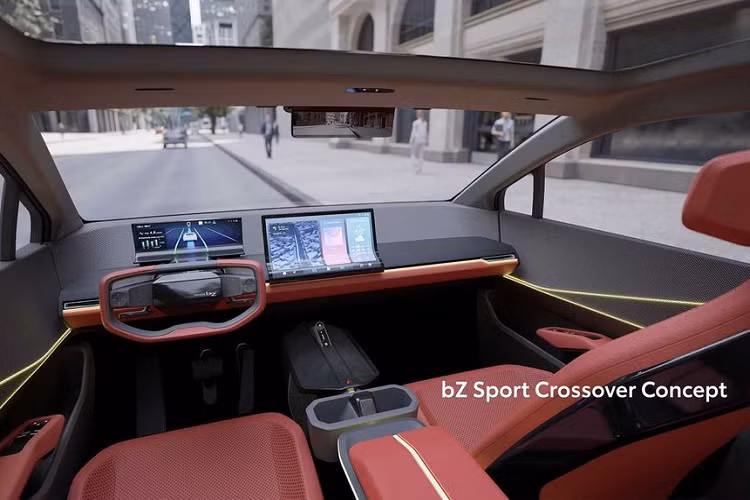 Tương tự bZ3 vừa ra mắt gần đây, bZ Sport Crossover được phát triển bởi Toyota cùng với sự hợp tác của BYD và FAW. Xe sẽ được lắp ráp và phân phối bởi liên doanh FAW Toyota Motor.
