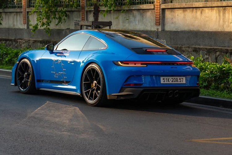 Khá thú vị là vào 4 năm trước, Cường Đô la cùng những người bạn trong nhóm chơi Car Passion cũng đã có ý tưởng "phượt" siêu xe qua 4 nước Asean là Lào, Thái Lan, Campuchia và Việt Nam nhưng sau khi đi tiền trạm bằng chiếc McLaren 720S về, nhóm này không thể tổ chức do dịch Covic-19, mọi thứ sau đó bị hủy bỏ đến ngày nay.