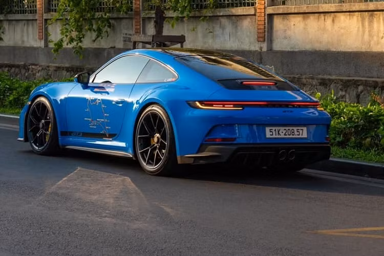 Khá thú vị là vào 4 năm trước, Cường Đô la cùng những người bạn trong nhóm chơi Car Passion cũng đã có ý tưởng "phượt" siêu xe qua 4 nước Asean là Lào, Thái Lan, Campuchia và Việt Nam nhưng sau khi đi tiền trạm bằng chiếc McLaren 720S về, nhóm này không thể tổ chức do dịch Covic-19, mọi thứ sau đó bị hủy bỏ đến ngày nay.