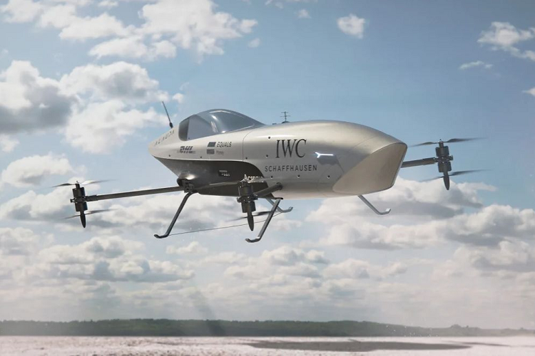 “Ô tô đua bay có thể là một trong những lĩnh vực thú vị nhất tại Olympics 2032. Nó có thể sẽ tạo ra nhiều cơ hội cho những ngành nghề mới, đặc biệt là đem đến nhiều trải nghiệm thú vị của thể thao theo công nghệ tân tiến”, John Persico, giám đốc của Australian Sports Technologies Network chia sẻ