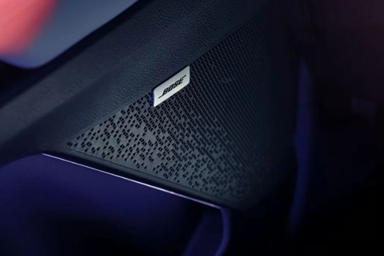 Theo nhiều đồn đoán, Kia Sonet 2024 được cung cấp 6 túi khí, hệ thống chống bó cứng phanh ABS với phân bổ lực phanh điện tử EBD, cân bằng điện tử ESP và các tính năng an toàn tiêu chuẩn khác. Phiên bản cao cấp còn được trang bị gói an toàn chủ động ADAS.